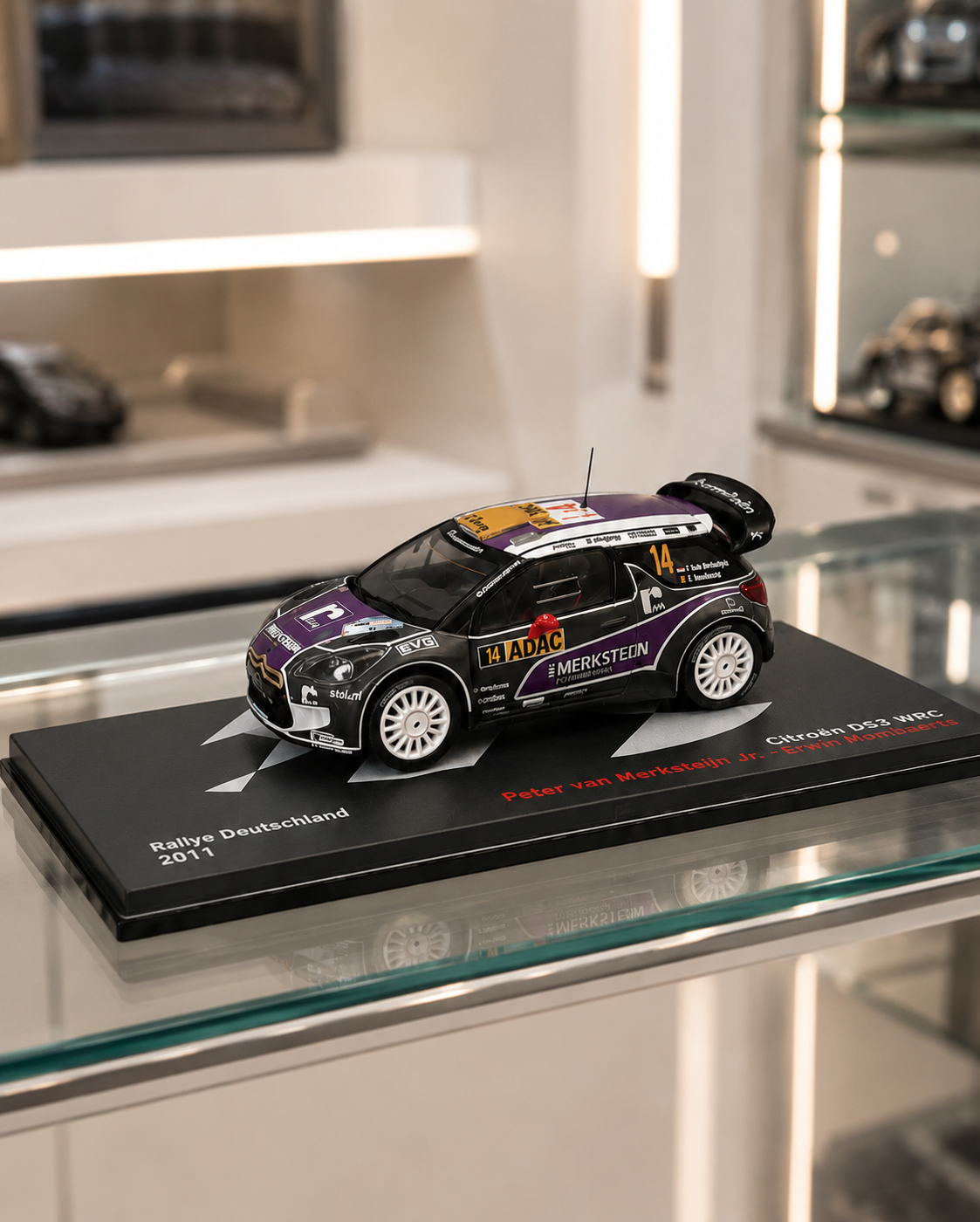 1:43 - IXO MODELS - Citroën DS3 WRC #14 – Rallye Deutschland 2011 - Imagem 5