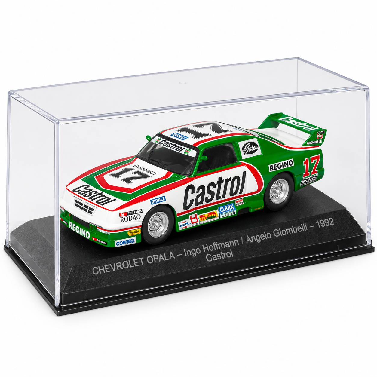 1:43 - IXO MODELS - Chevrolet Opala Castrol #17 – Ingo Hoffmann / Angelo Giombelli – 1992 - vista diagonal frontal
